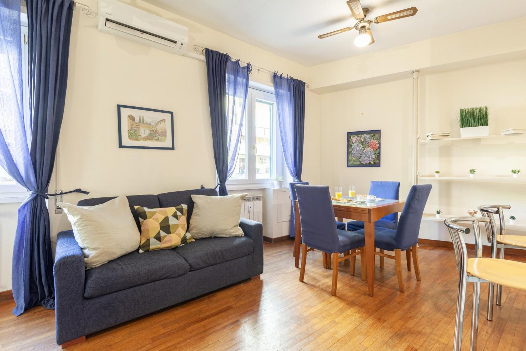 Hostly - Trieste Appartement