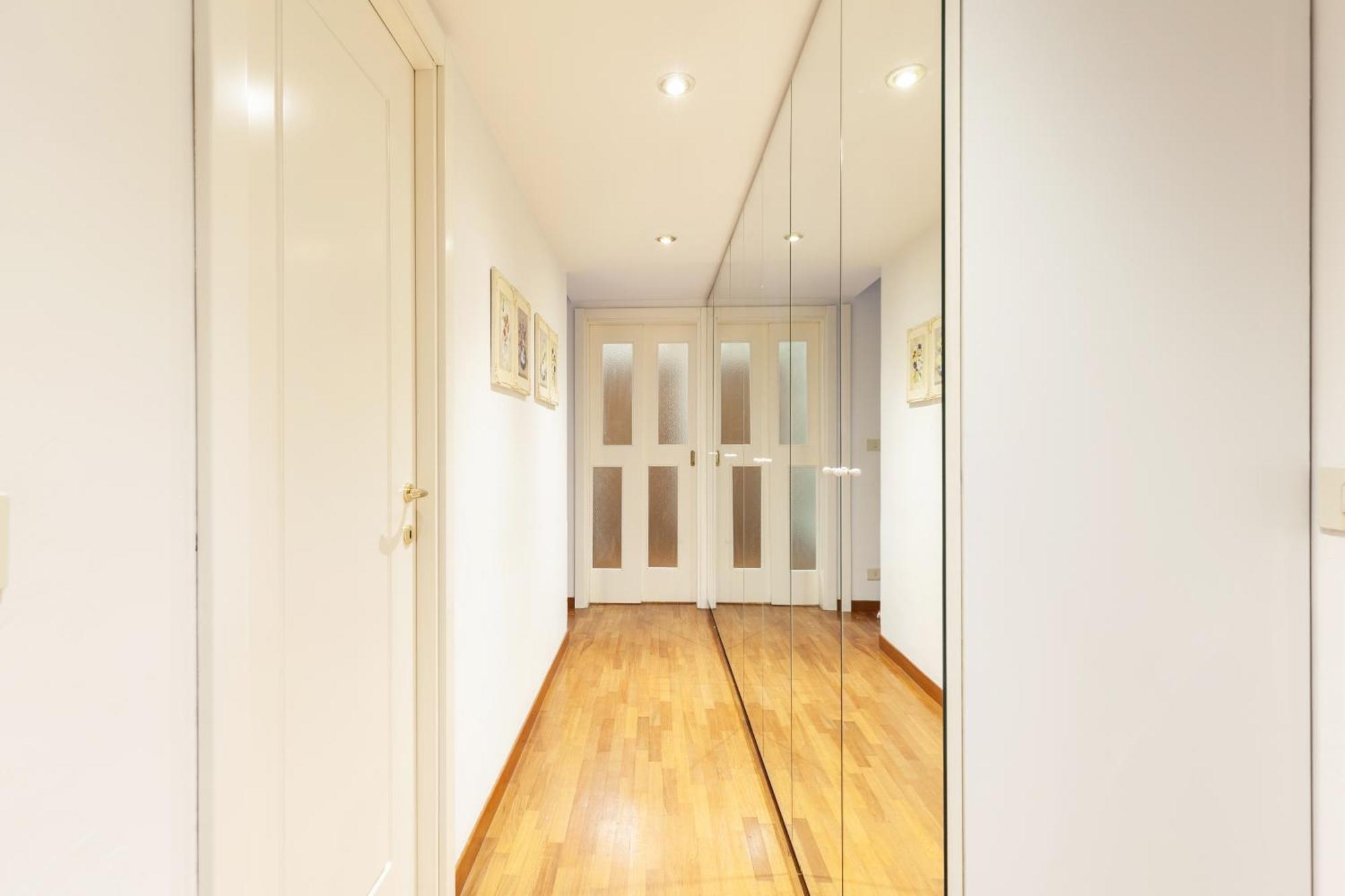 Hostly - Trieste Appartement *